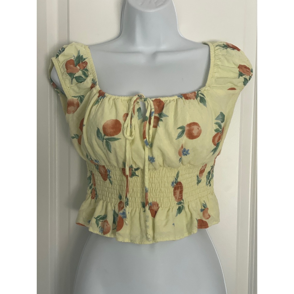 Sadie & Sage Womens Crop Top Smocked Peach Print XS Yellow Cottagecore Milkmaid